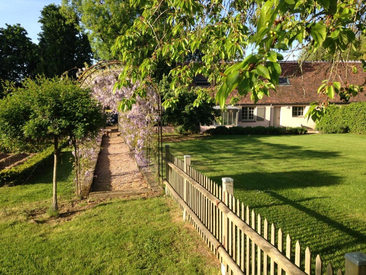 Gite du moulin de Blanville Saint-Luperce Extérieur photo